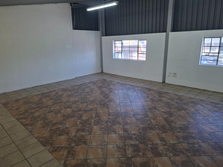To Let Commercial Property for Rent in Riverside Park Mpumalanga