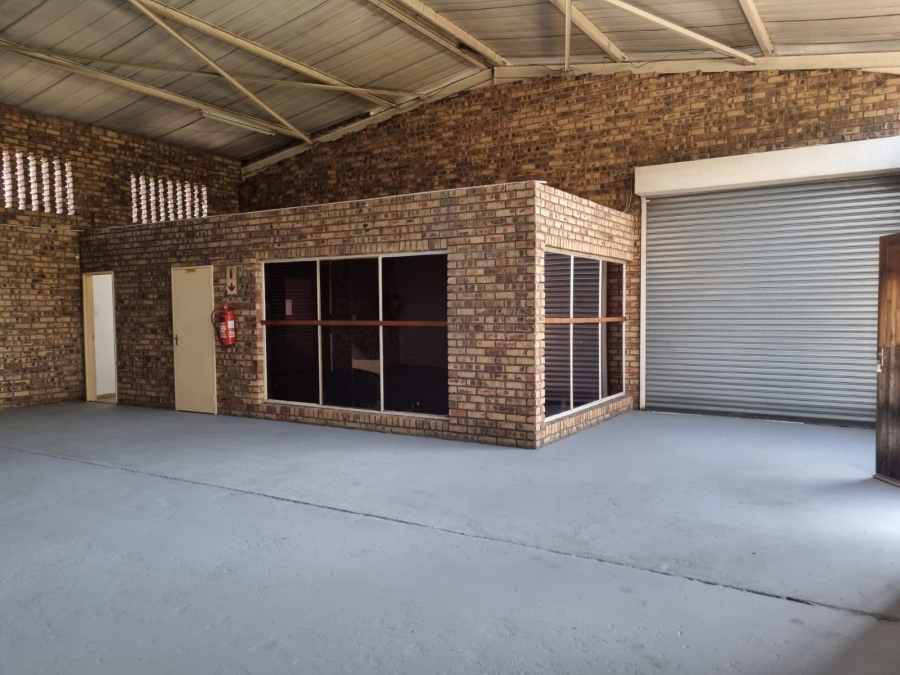 To Let Commercial Property for Rent in Vintonia Mpumalanga