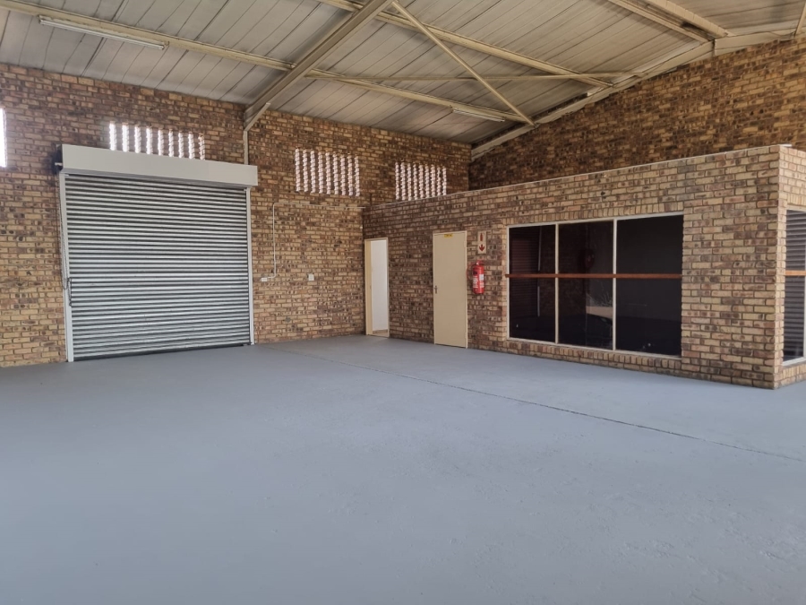 To Let Commercial Property for Rent in Vintonia Mpumalanga