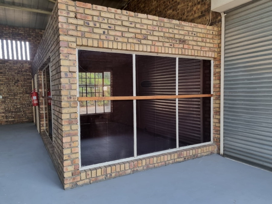 To Let Commercial Property for Rent in Vintonia Mpumalanga