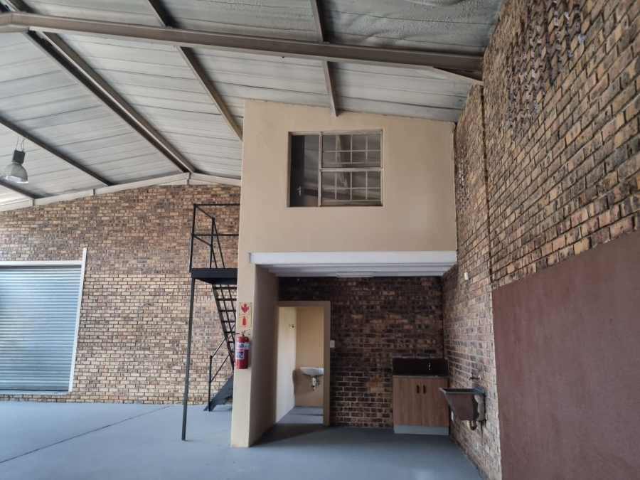 To Let Commercial Property for Rent in Vintonia Mpumalanga