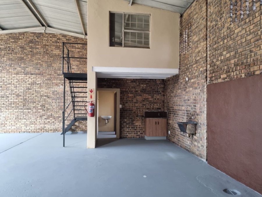 To Let Commercial Property for Rent in Vintonia Mpumalanga