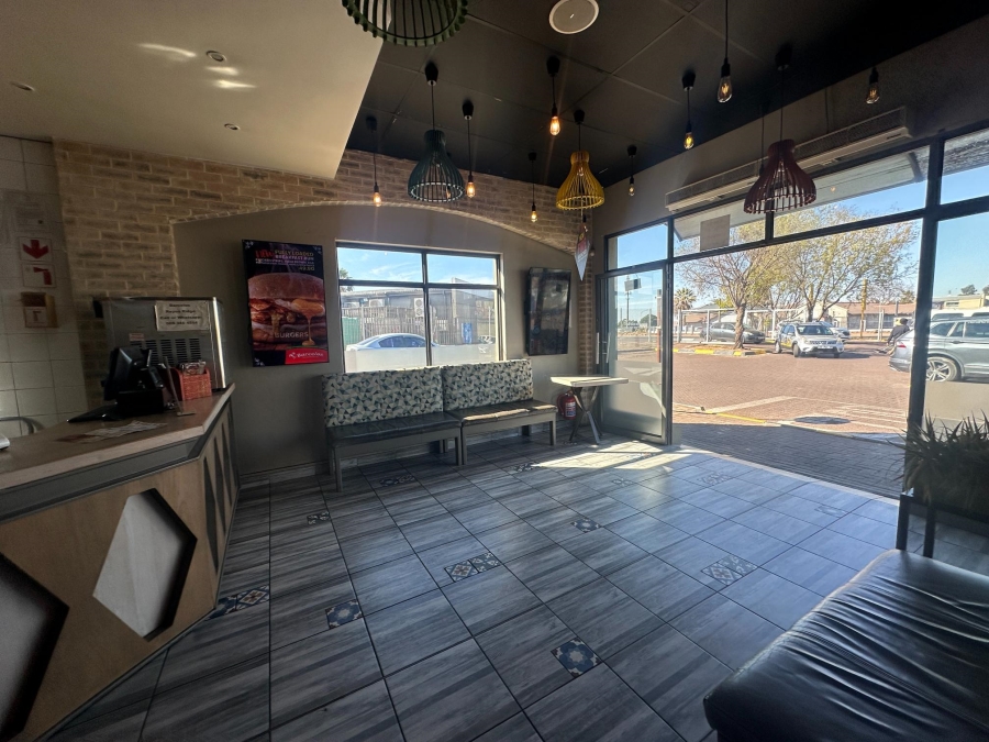 To Let Commercial Property for Rent in Del Judor Mpumalanga