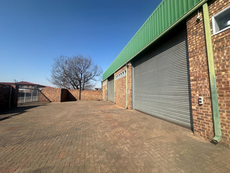 To Let Commercial Property for Rent in Klipfontein Mpumalanga