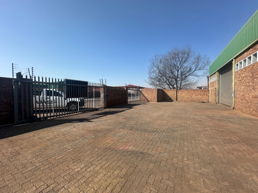 To Let Commercial Property for Rent in Klipfontein Mpumalanga
