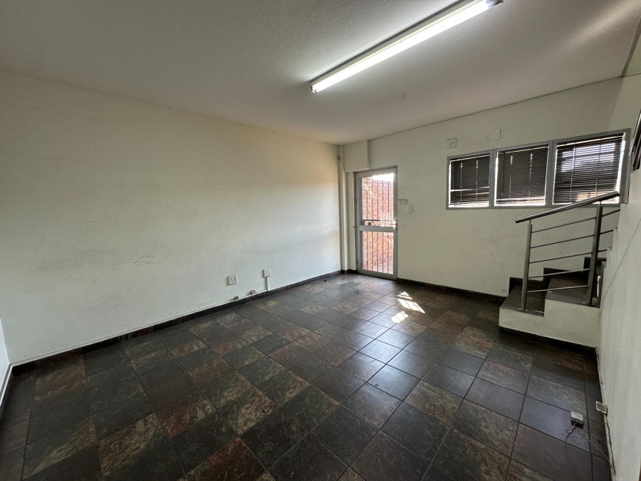 To Let Commercial Property for Rent in Klipfontein Mpumalanga