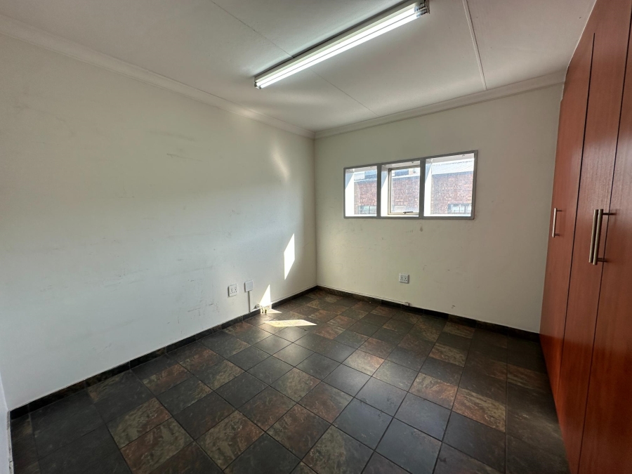 To Let Commercial Property for Rent in Klipfontein Mpumalanga