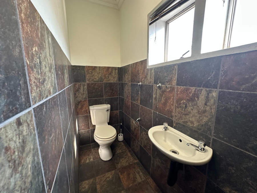 To Let Commercial Property for Rent in Klipfontein Mpumalanga