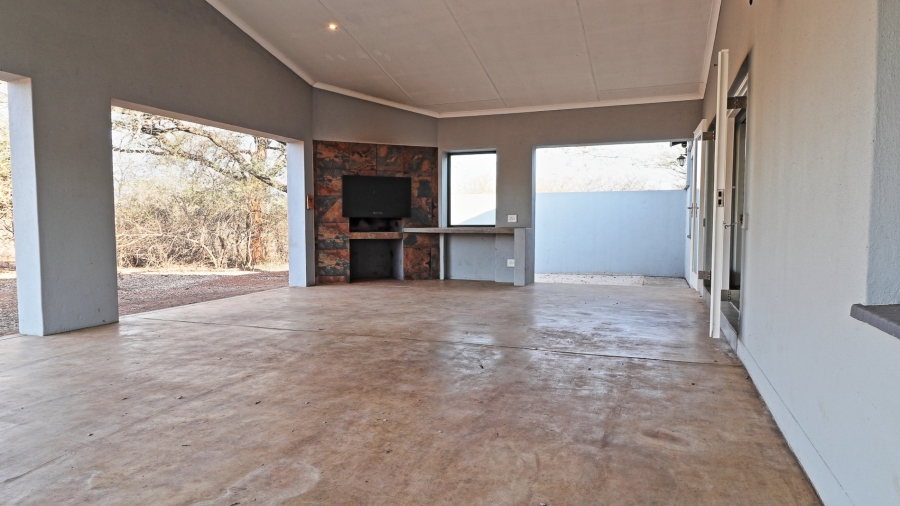 3 Bedroom Property for Sale in Marloth Park Mpumalanga