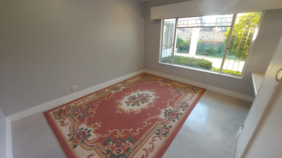 6 Bedroom Property for Sale in Kingsview Ext 1 Mpumalanga