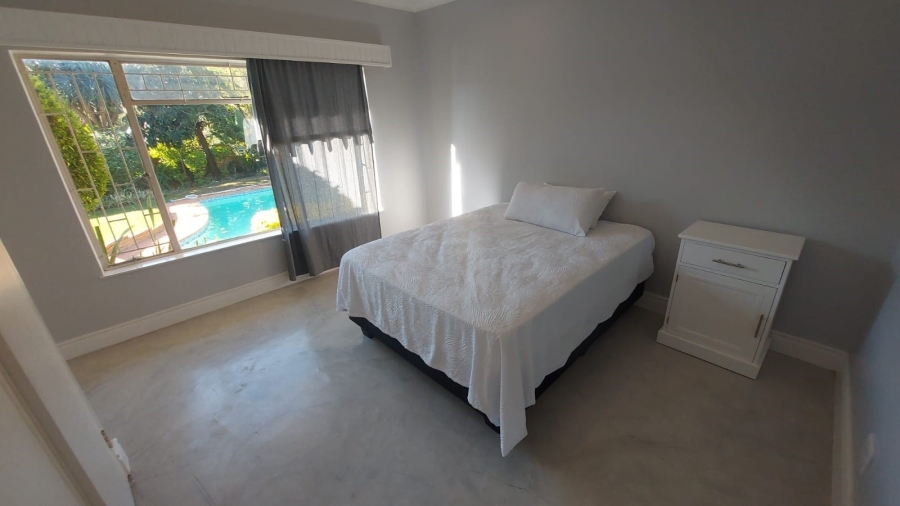 6 Bedroom Property for Sale in Kingsview Ext 1 Mpumalanga