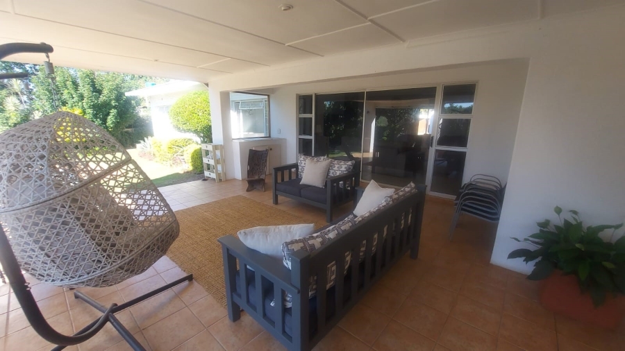 6 Bedroom Property for Sale in Kingsview Ext 1 Mpumalanga