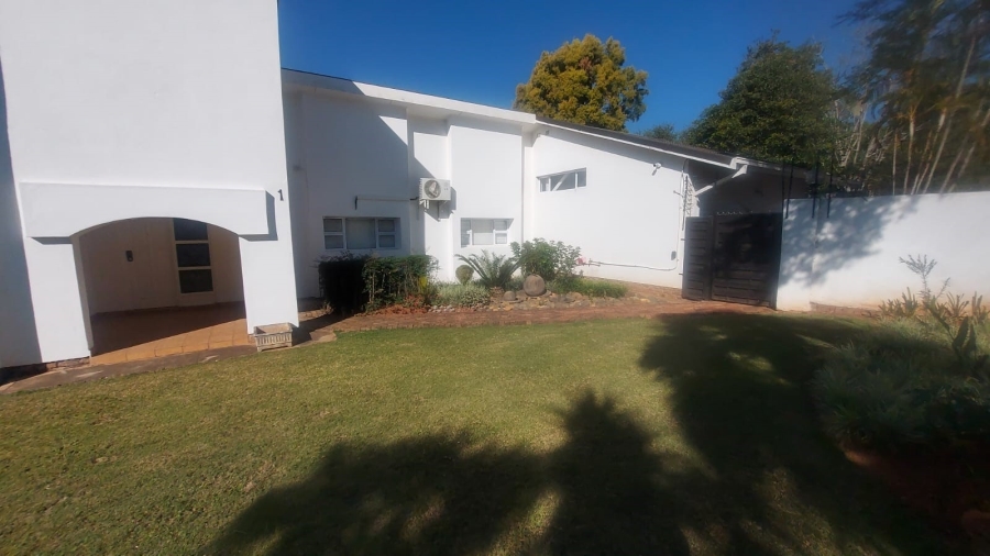 6 Bedroom Property for Sale in Kingsview Ext 1 Mpumalanga