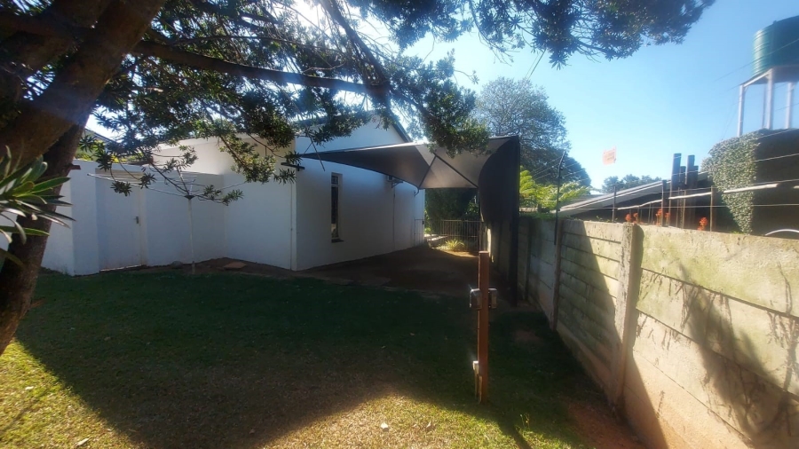 6 Bedroom Property for Sale in Kingsview Ext 1 Mpumalanga