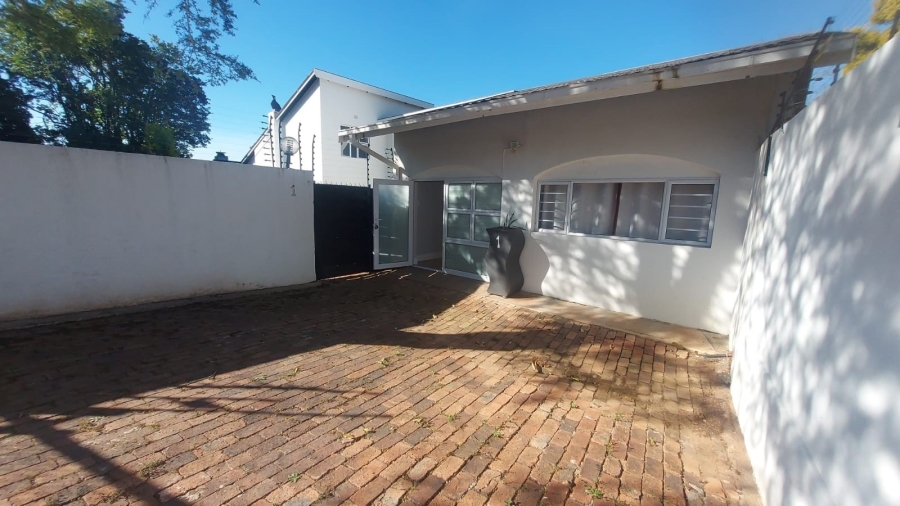 6 Bedroom Property for Sale in Kingsview Ext 1 Mpumalanga