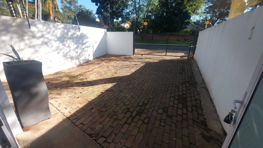 6 Bedroom Property for Sale in Kingsview Ext 1 Mpumalanga