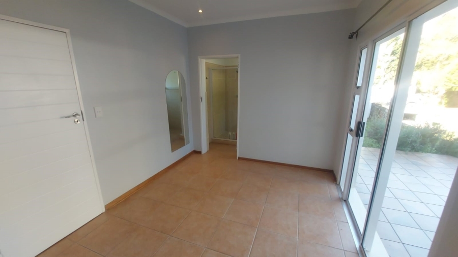 6 Bedroom Property for Sale in Kingsview Ext 1 Mpumalanga