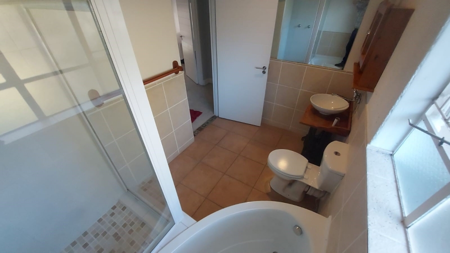 6 Bedroom Property for Sale in Kingsview Ext 1 Mpumalanga