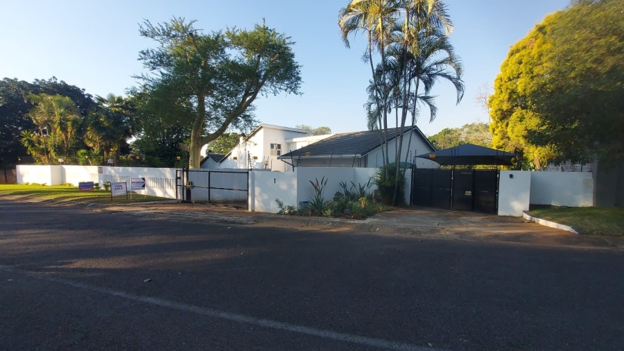 6 Bedroom Property for Sale in Kingsview Ext 1 Mpumalanga