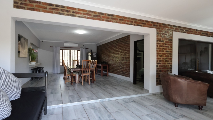 2 Bedroom Property for Sale in Marloth Park Mpumalanga