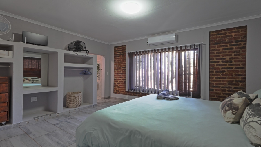 2 Bedroom Property for Sale in Marloth Park Mpumalanga