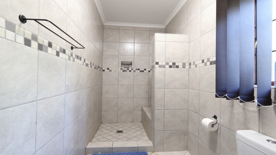 2 Bedroom Property for Sale in Marloth Park Mpumalanga