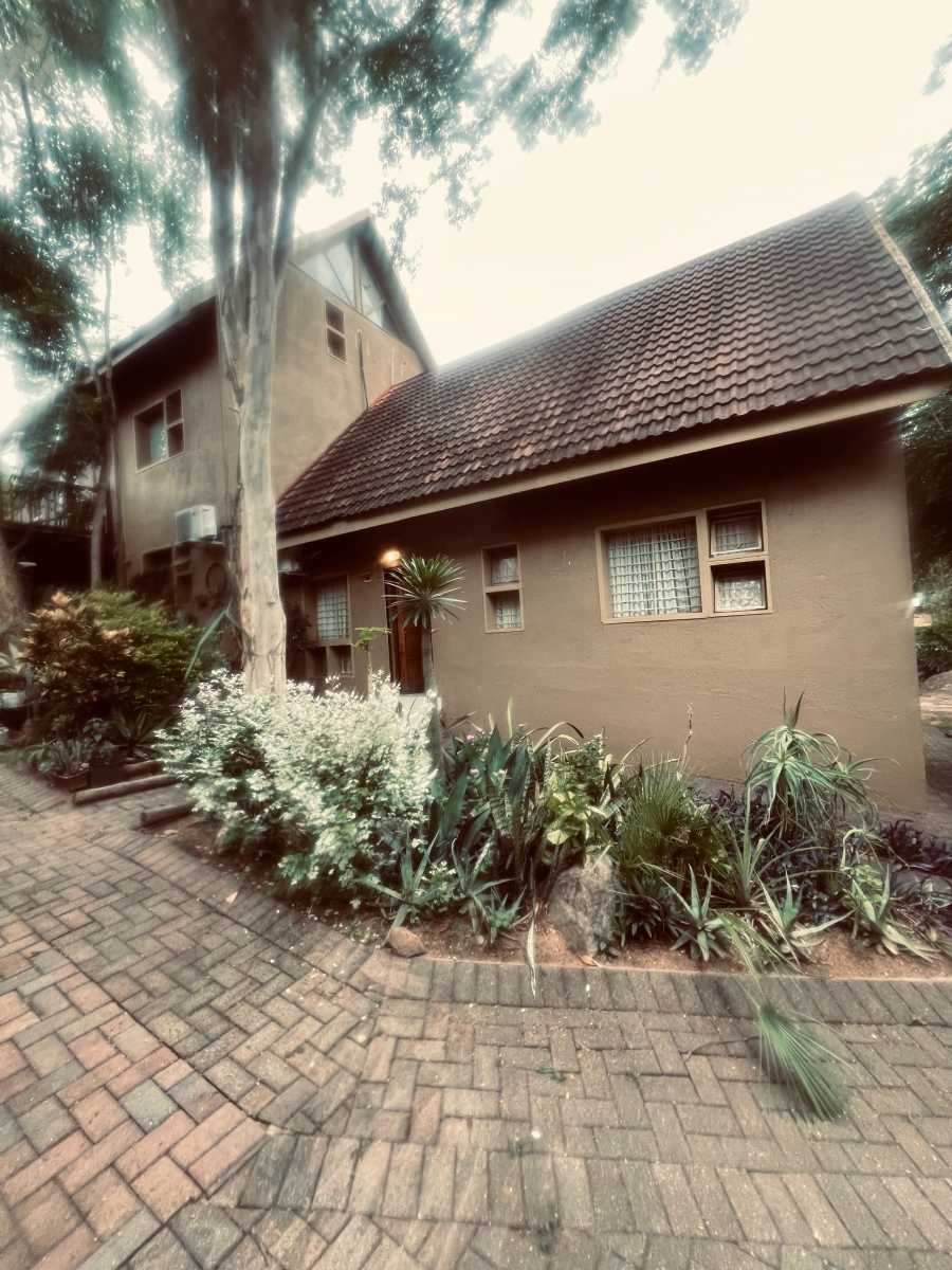 To Let 4 Bedroom Property for Rent in West Acres Mpumalanga