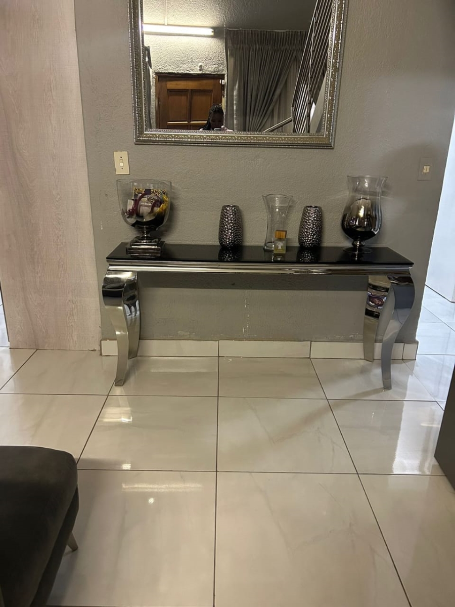 To Let 4 Bedroom Property for Rent in West Acres Mpumalanga