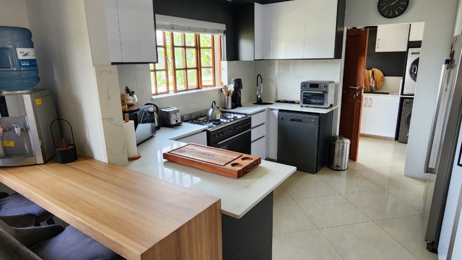 4 Bedroom Property for Sale in Elawini Lifestyle Estate Mpumalanga