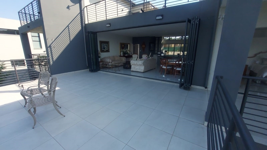 5 Bedroom Property for Sale in Riverside Park Mpumalanga