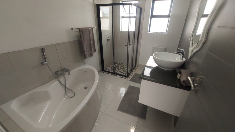 5 Bedroom Property for Sale in Riverside Park Mpumalanga