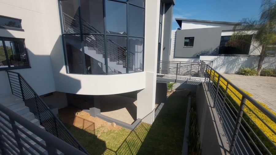 5 Bedroom Property for Sale in Riverside Park Mpumalanga