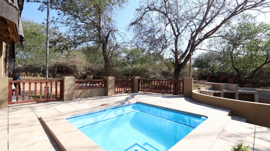 3 Bedroom Property for Sale in Marloth Park Mpumalanga