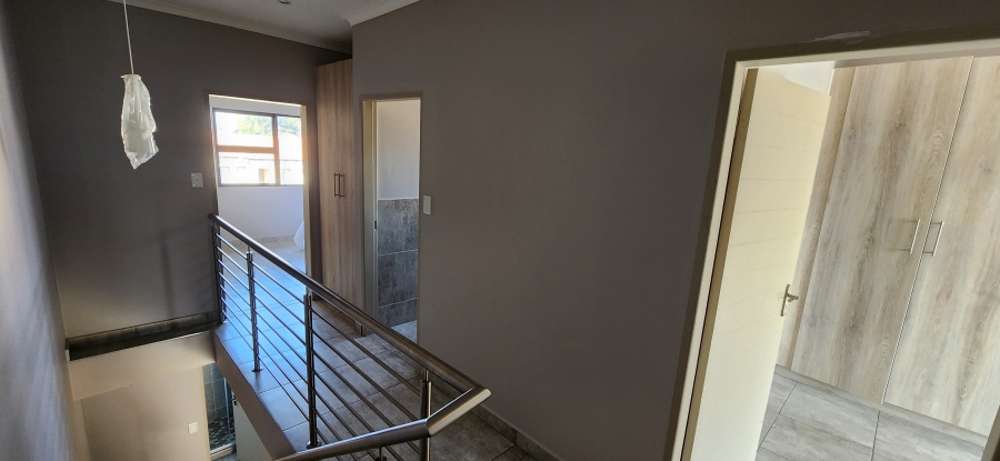 3 Bedroom Property for Sale in Jackaroo Park Mpumalanga