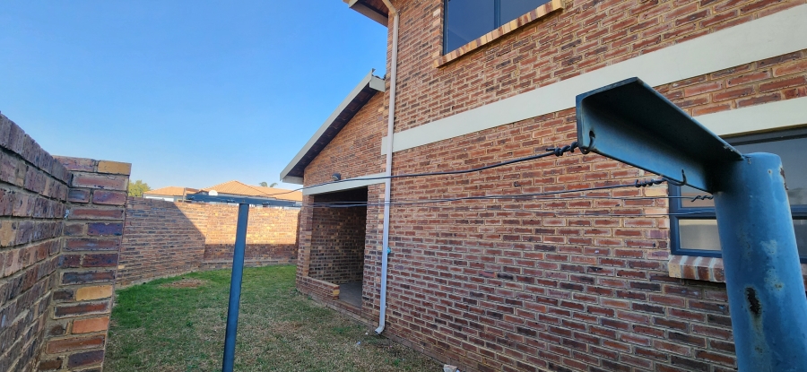 3 Bedroom Property for Sale in Jackaroo Park Mpumalanga