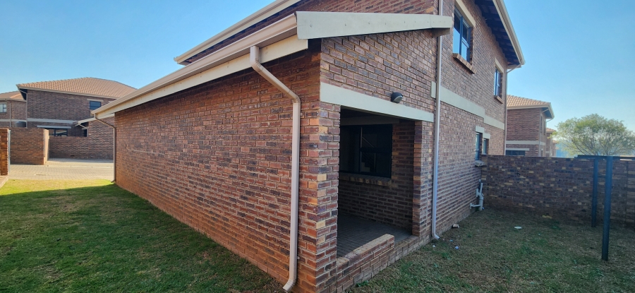 3 Bedroom Property for Sale in Jackaroo Park Mpumalanga