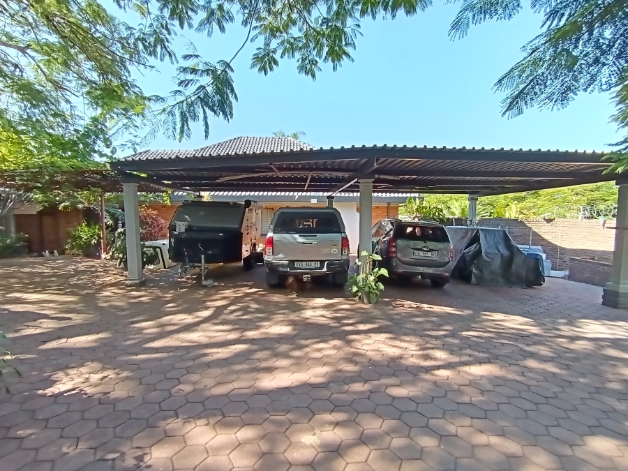 4 Bedroom Property for Sale in Nelspruit Ext 2 Mpumalanga