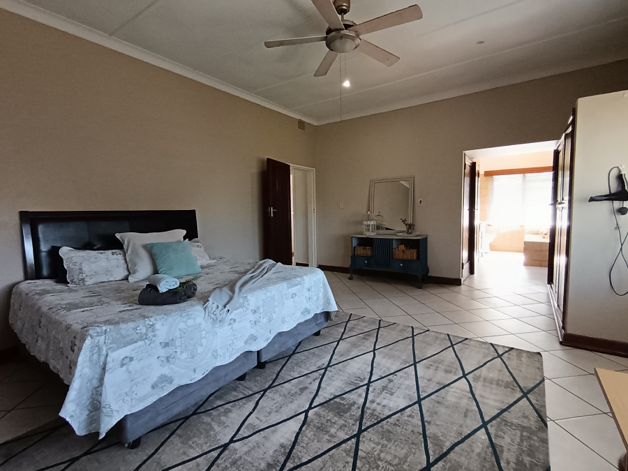 4 Bedroom Property for Sale in Nelspruit Ext 2 Mpumalanga