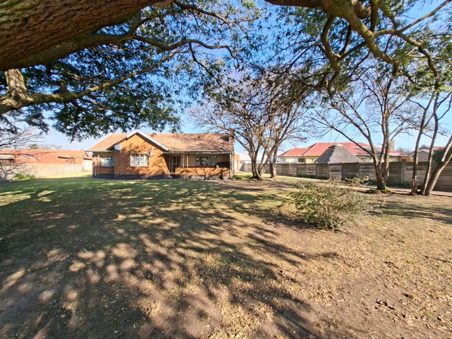 To Let 3 Bedroom Property for Rent in Evander Mpumalanga