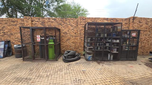 Commercial Property for Sale in Witbank Ext 45 Mpumalanga