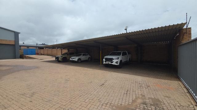 Commercial Property for Sale in Witbank Ext 45 Mpumalanga
