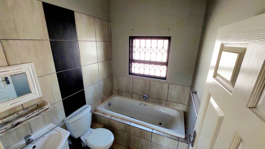 3 Bedroom Property for Sale in Terra Nova Mpumalanga