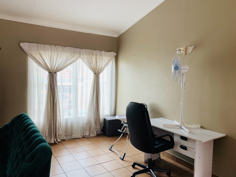 2 Bedroom Property for Sale in Middelburg Central Mpumalanga