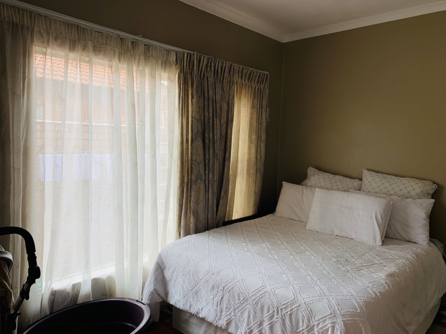 2 Bedroom Property for Sale in Middelburg Central Mpumalanga