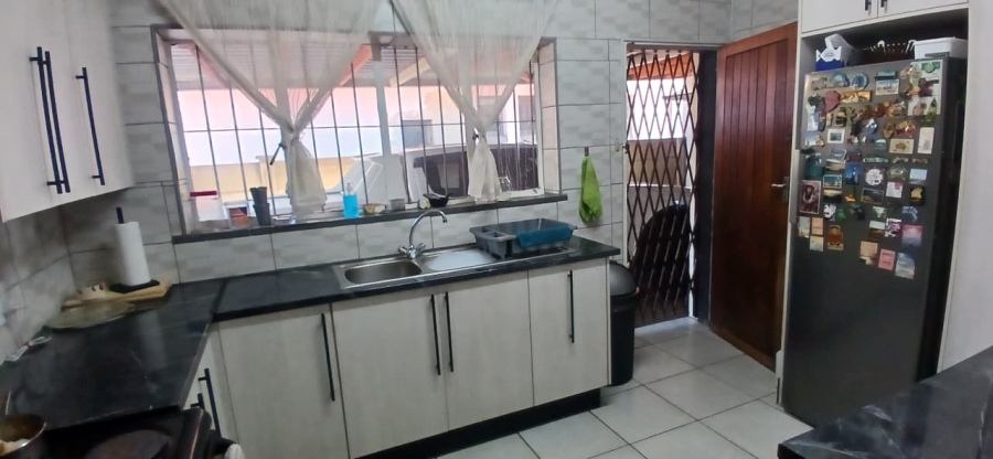 4 Bedroom Property for Sale in Witbank Ext 8 Mpumalanga
