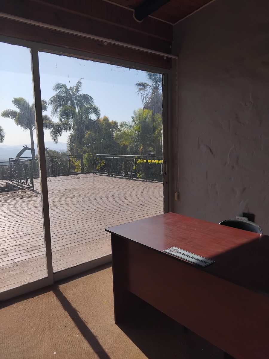 6 Bedroom Property for Sale in Barberton Mpumalanga
