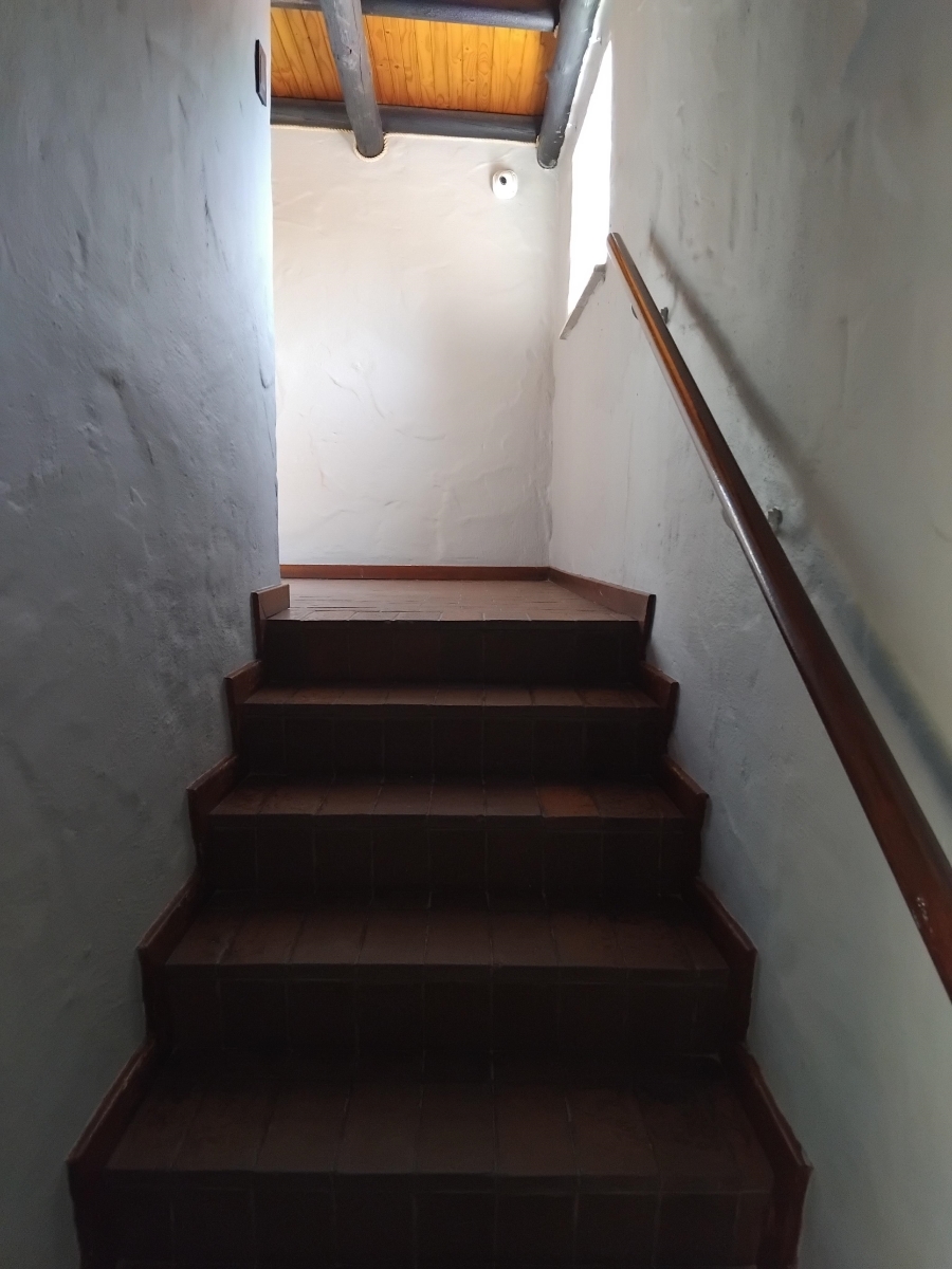 6 Bedroom Property for Sale in Barberton Mpumalanga