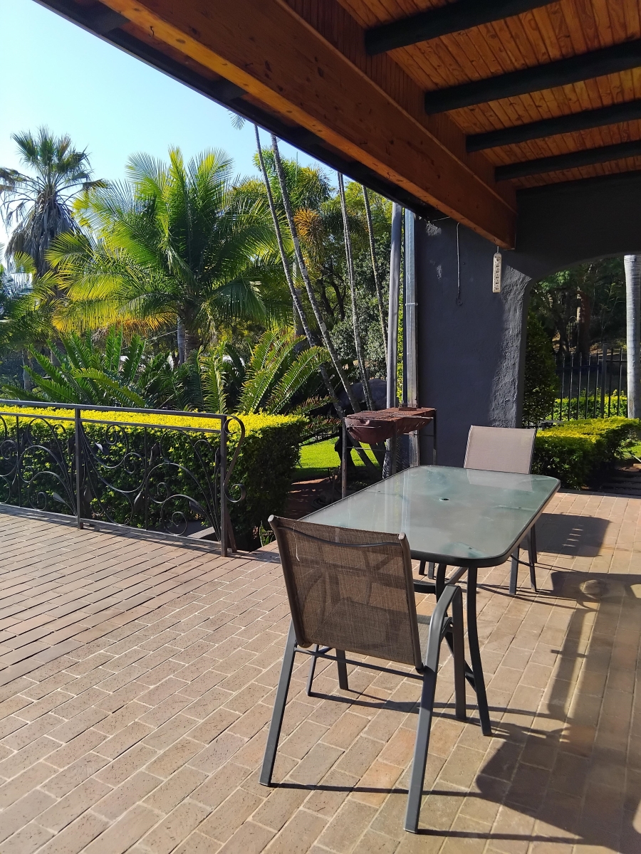 6 Bedroom Property for Sale in Barberton Mpumalanga