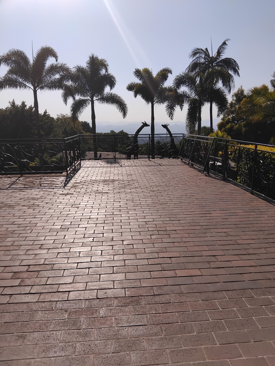 6 Bedroom Property for Sale in Barberton Mpumalanga