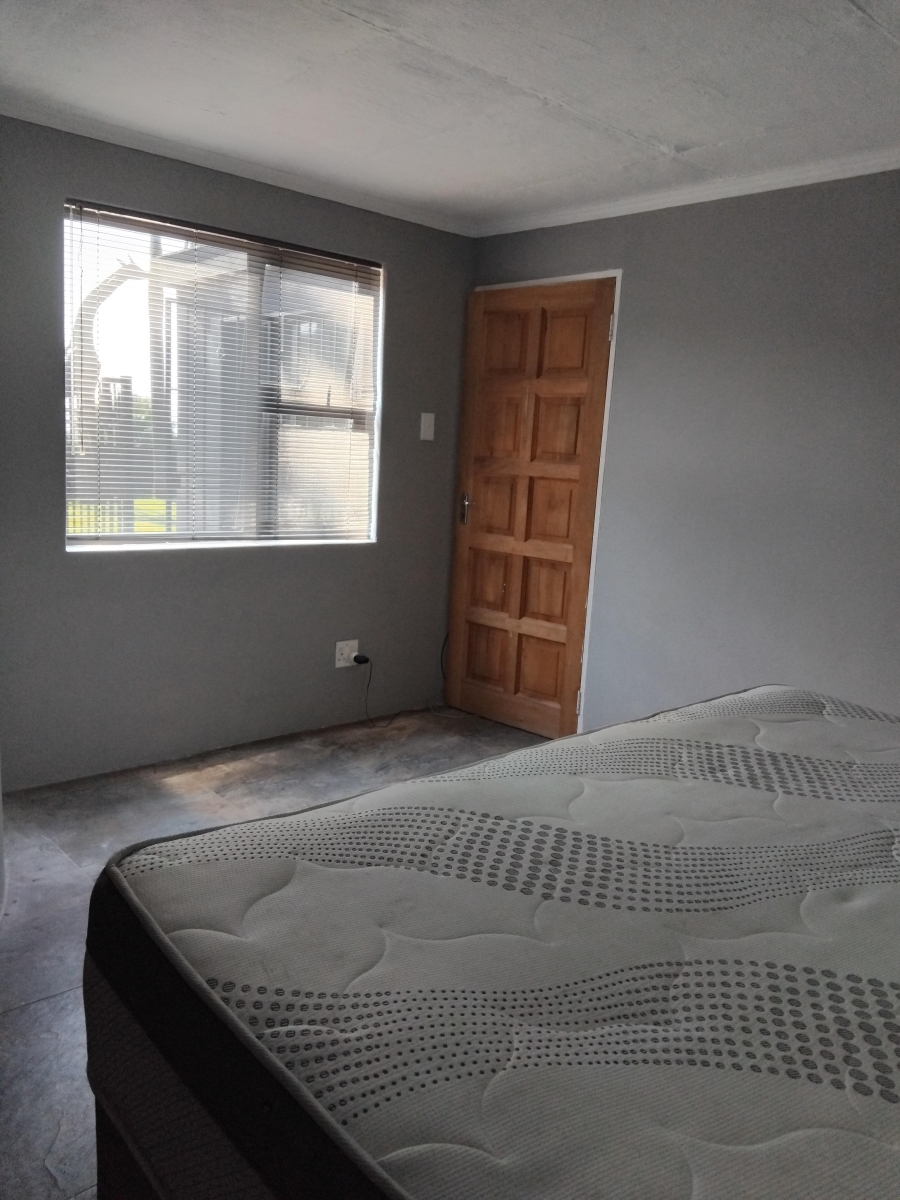 6 Bedroom Property for Sale in Barberton Mpumalanga